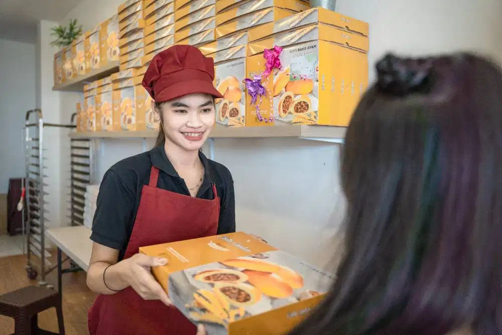 STAFF TOKO BAKERY WANITA - DEPOK