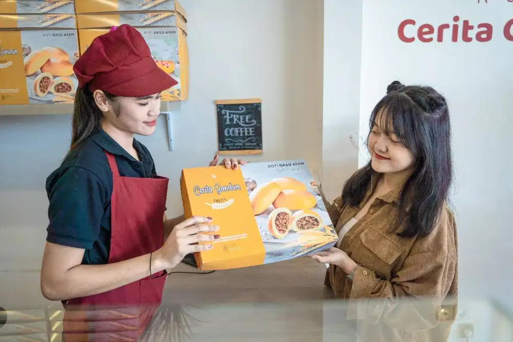 STAFF TOKO BAKERY , bagian Toko (Wanita)