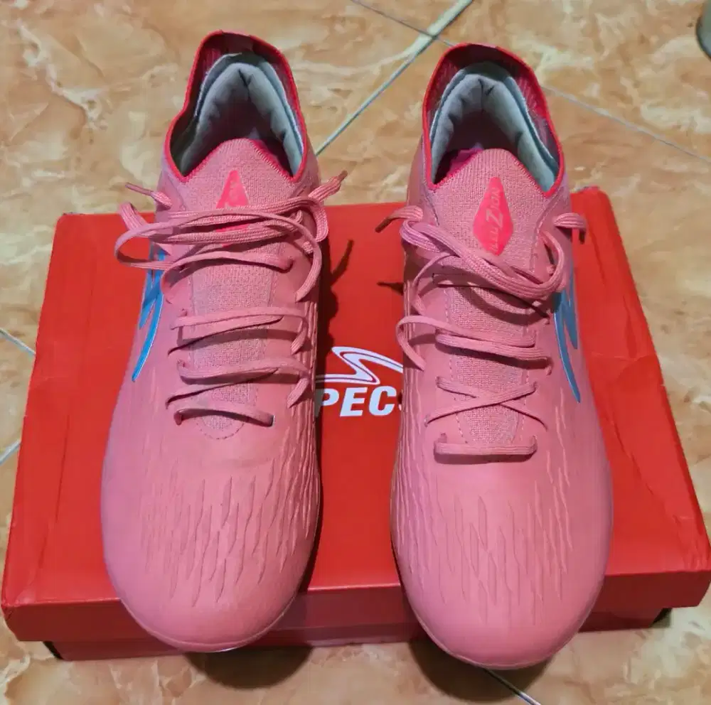 Sepatu specs accelerator iluzion 4 elite FG