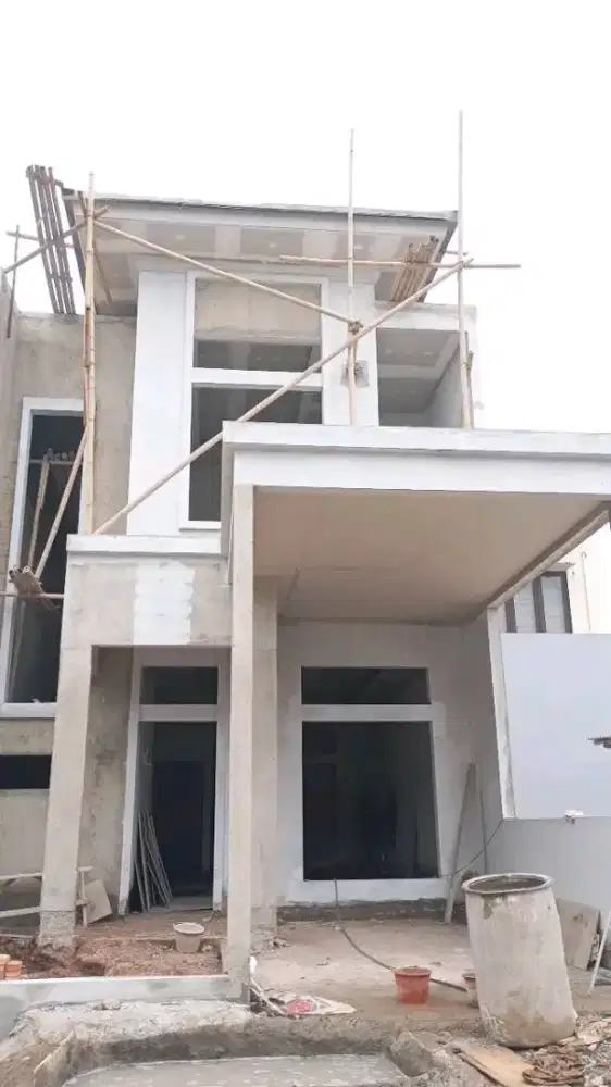 Tukang harian dan borogan