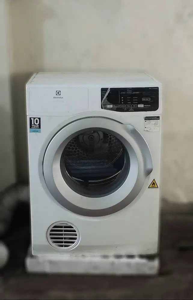 Mesin Pengering  / Dryer Electrolux 8KG – Mulus Seperti Baru