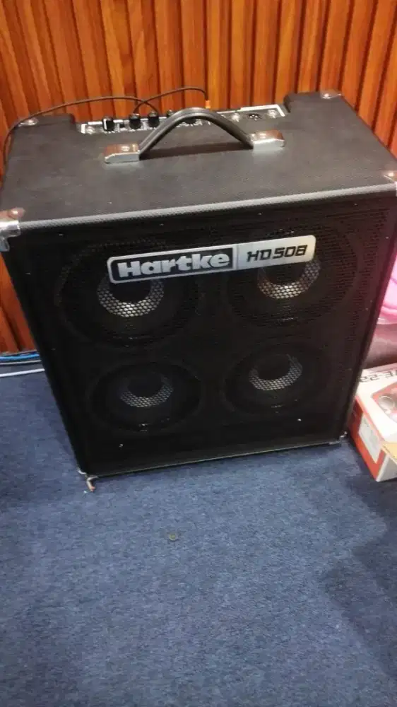 Hartake HD508 Bass Amplifier