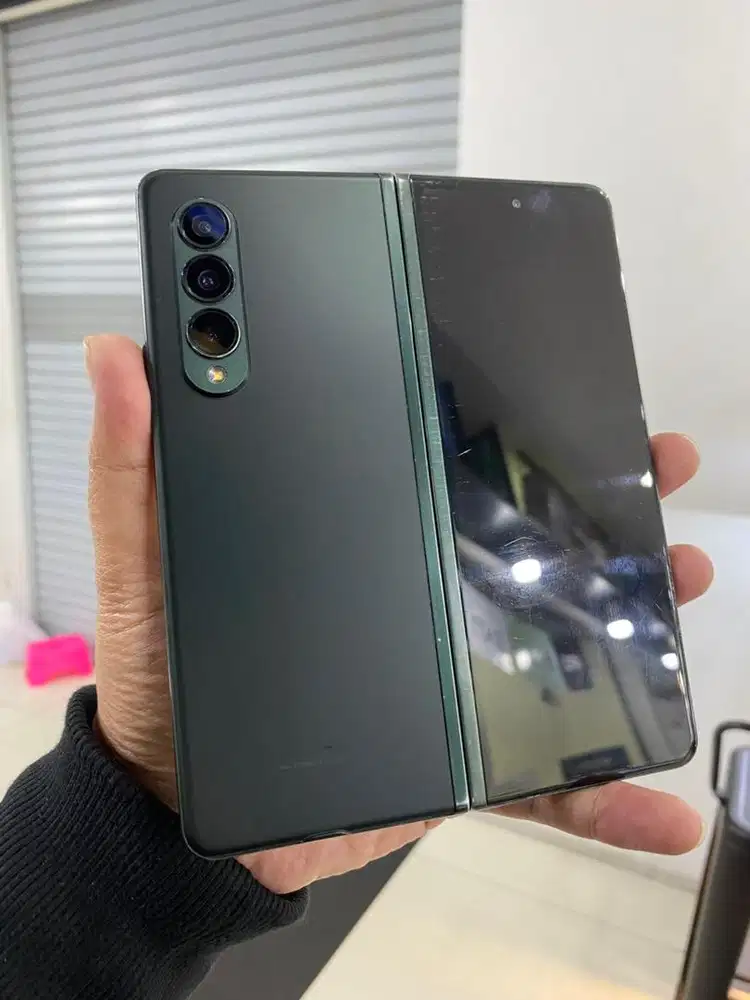 Samsung ZFold 3 5G 12/256Gb Resmi Fullset