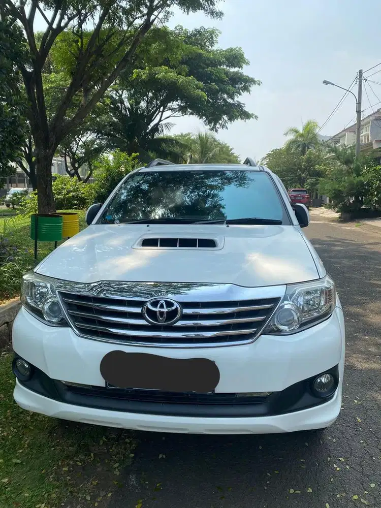 Fortuner 2.5 VNT MT Dec 2013
