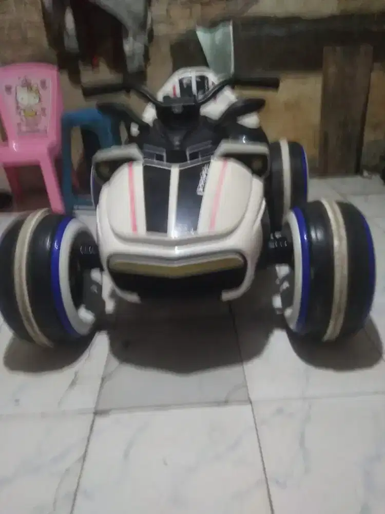Motor aki remot