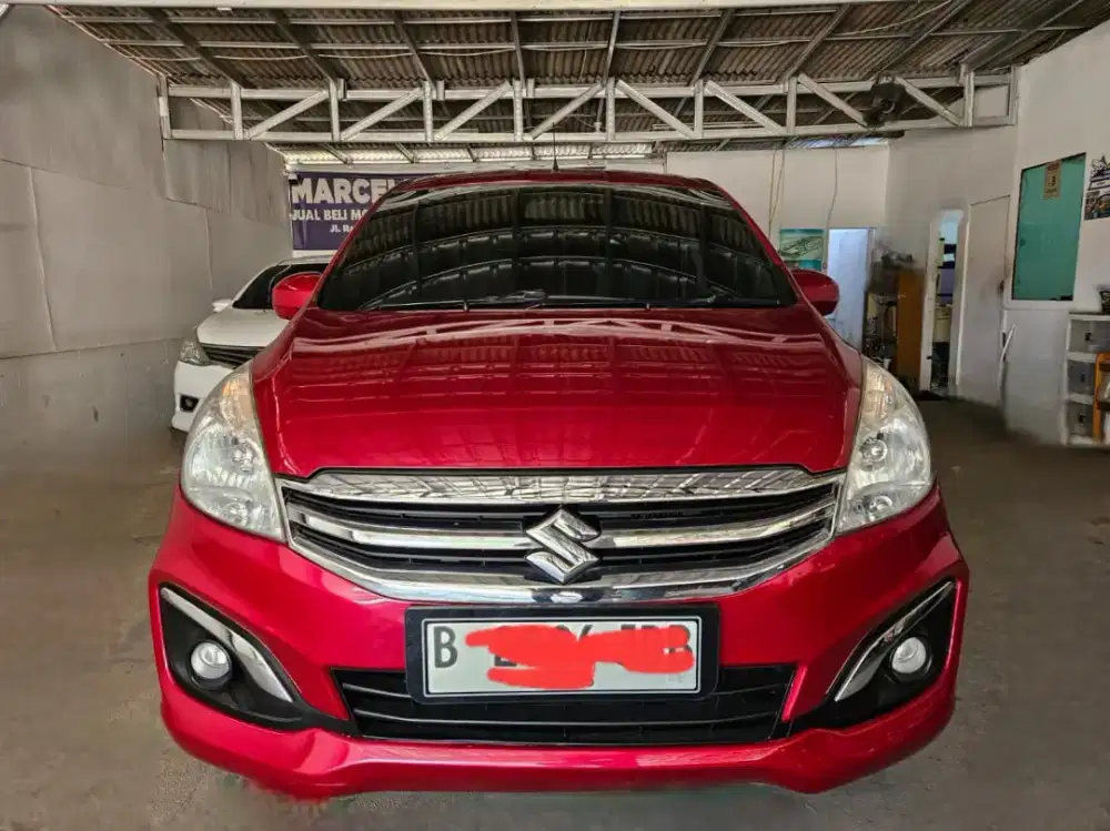 Ertiga GL a/t 2016 Dp 7 jt