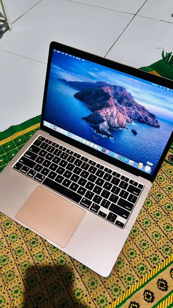 MACBOOK AIR 2020 INTEL CORE i5