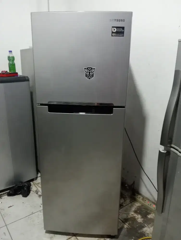 Kulkas Samsung RT 22FRABDSA