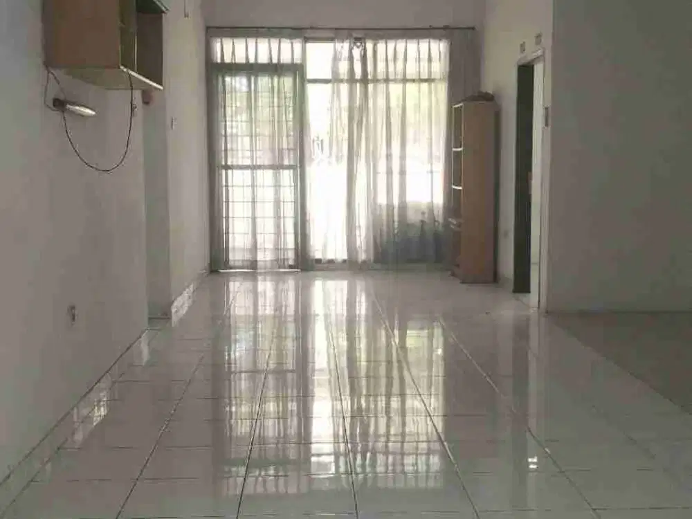2 Rumah Rendeng bagus di taman Kopo indah 1
