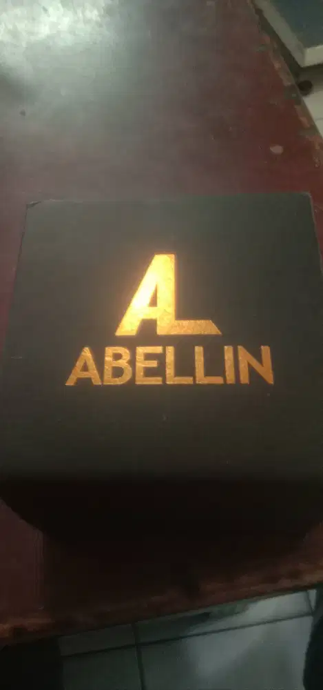 Jam tangan merk Abellin