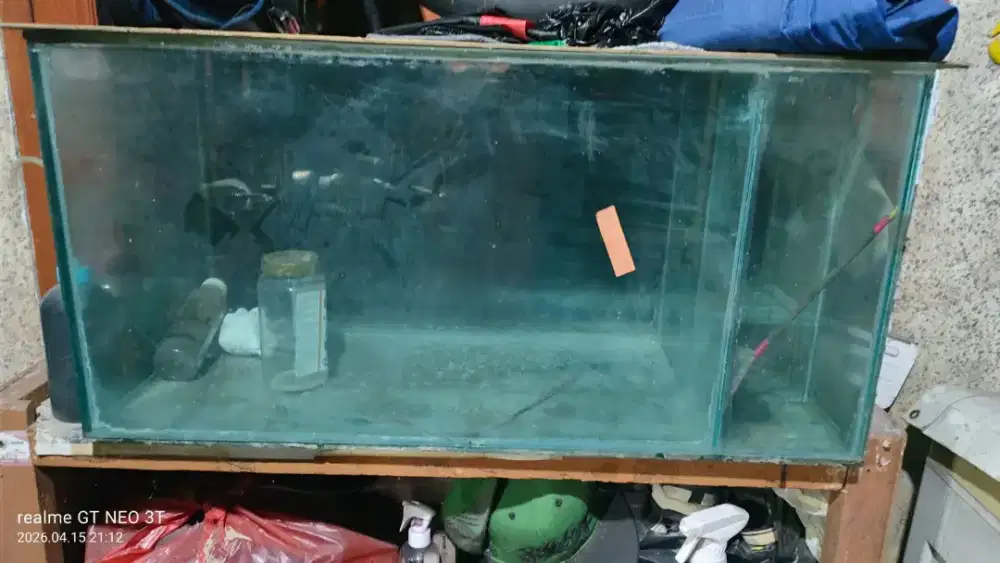 Akuarium bekas 80x35x40