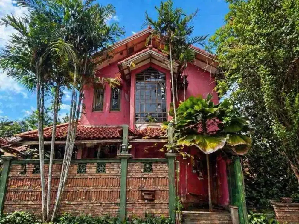 Rumah Cantik di dalam komplek Cinere, hasil rancangan arsitek