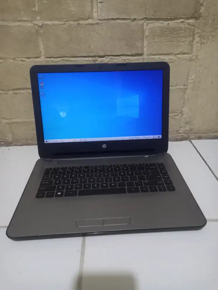 Laptop HP AMD A8 +Dual VGA