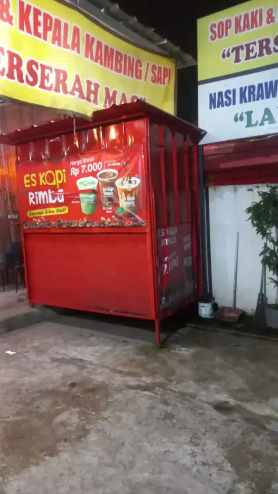 Penjaga Toko Minuman