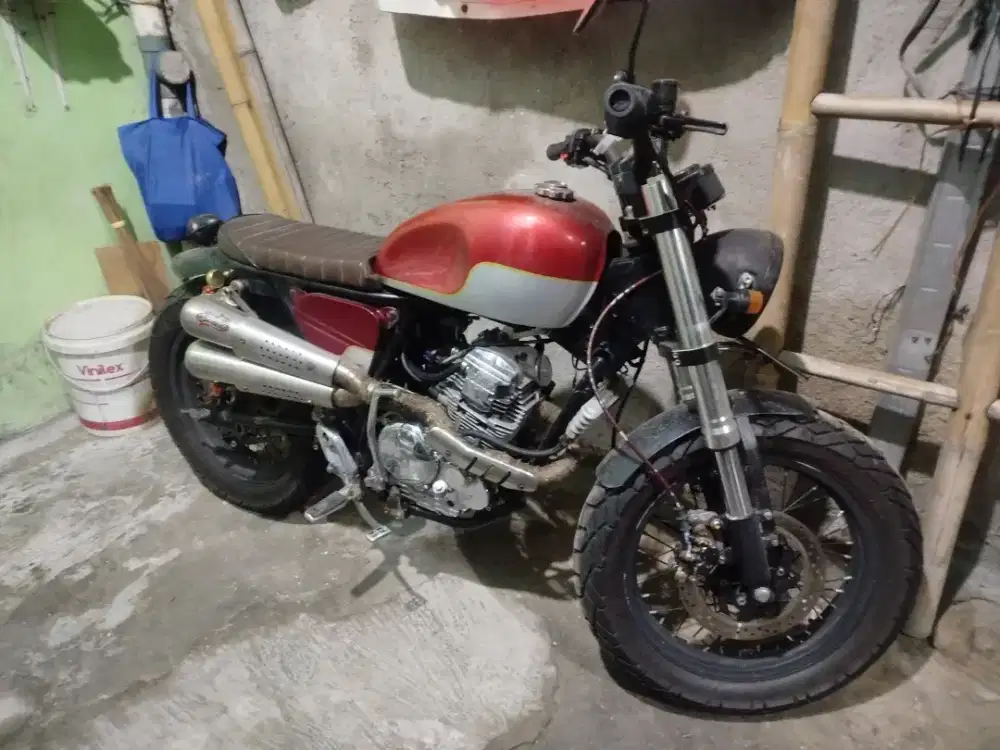 Motor Custom Scrambler Scorpio