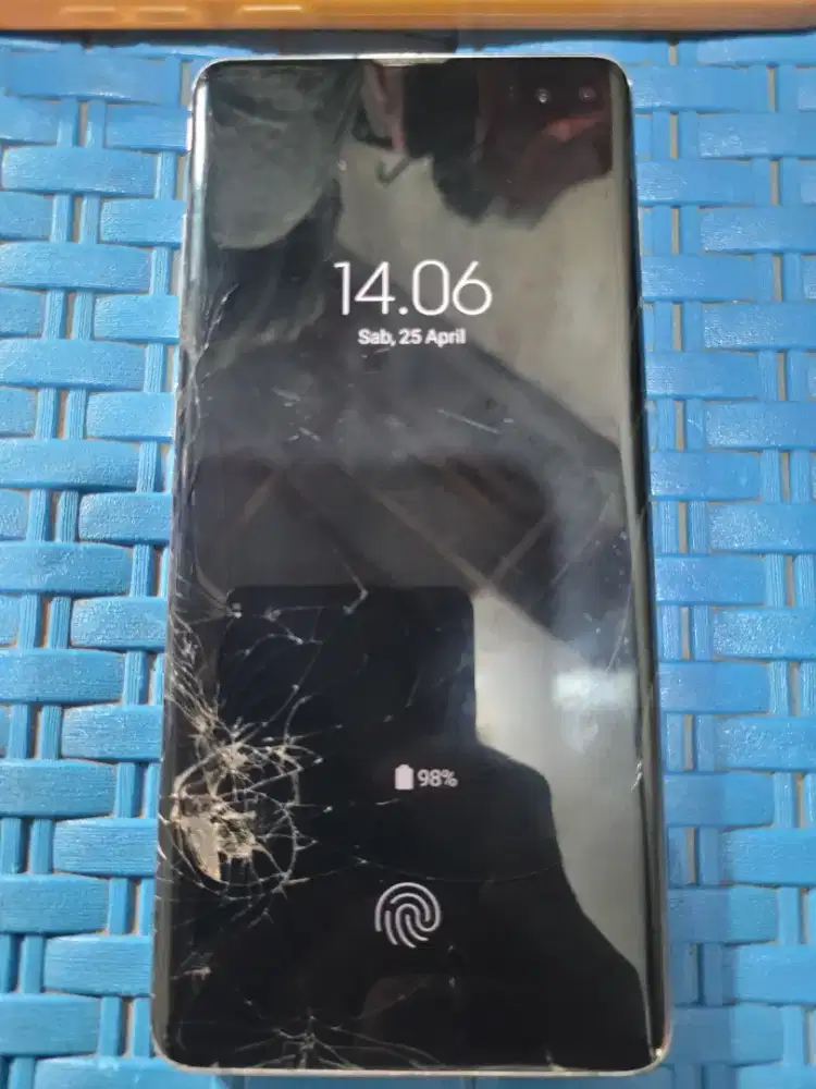 Samsung Galaxy S10+ 8/128GB Resmi Sein