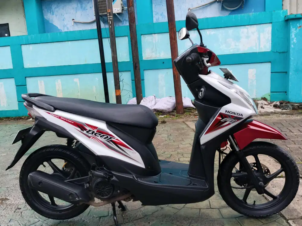 Honda beat fi esp 2015 stater halus mulus terawat