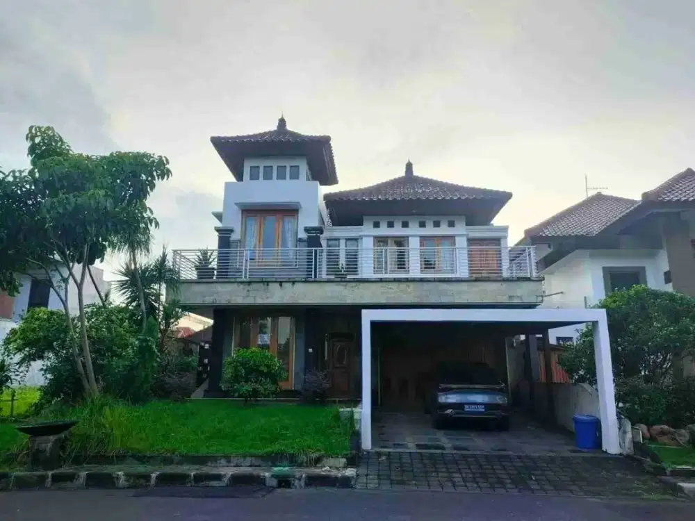 DIJUAL RUMAH 2 LANTAI DI KOMPLEK PERUMAHAN ELIT TERAS AYUNG FULL FURNISH
