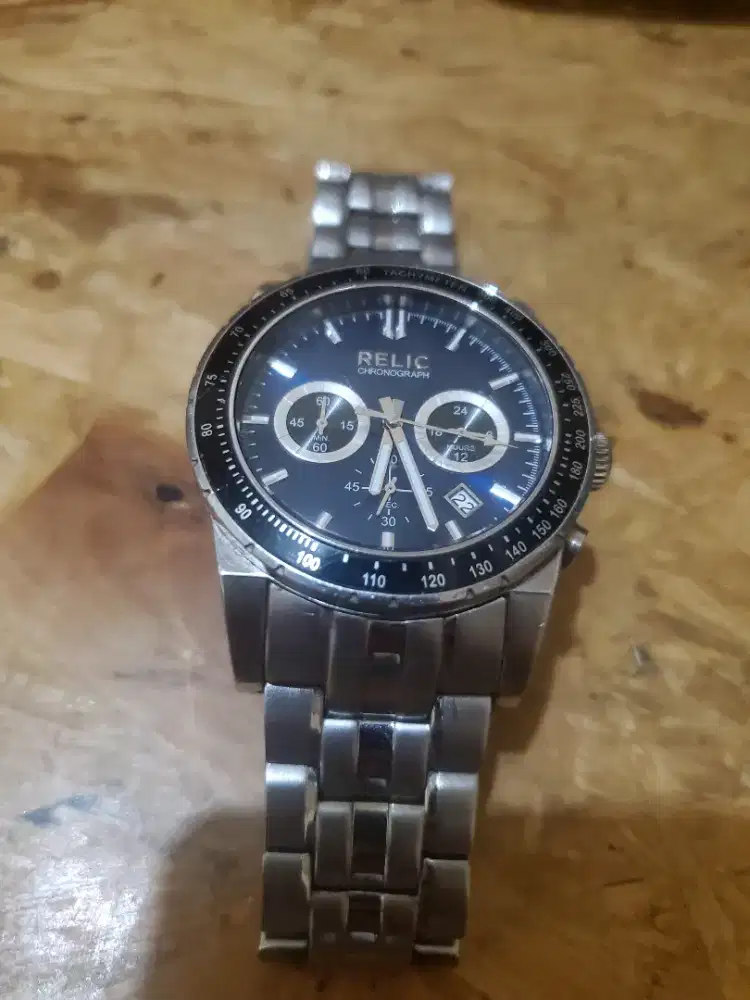 JAM TANGAN RELIC by FOSSIL CHRONOGRAPH ZR66030