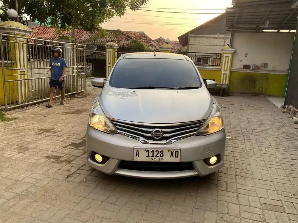 livina xv 2013 metik