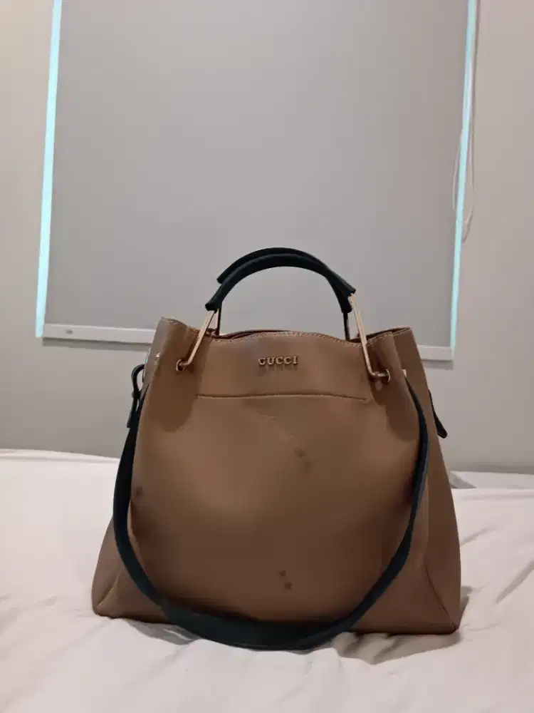 Tas Fashion Branded Wanita