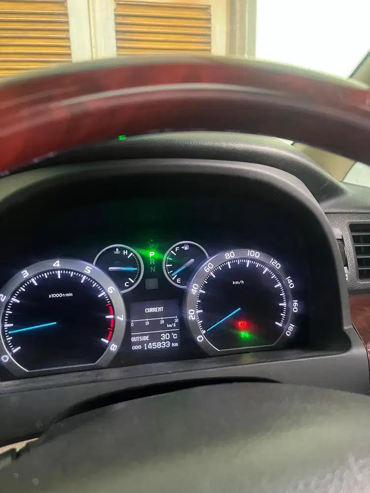 Di jual toyota alphard milik pribadi