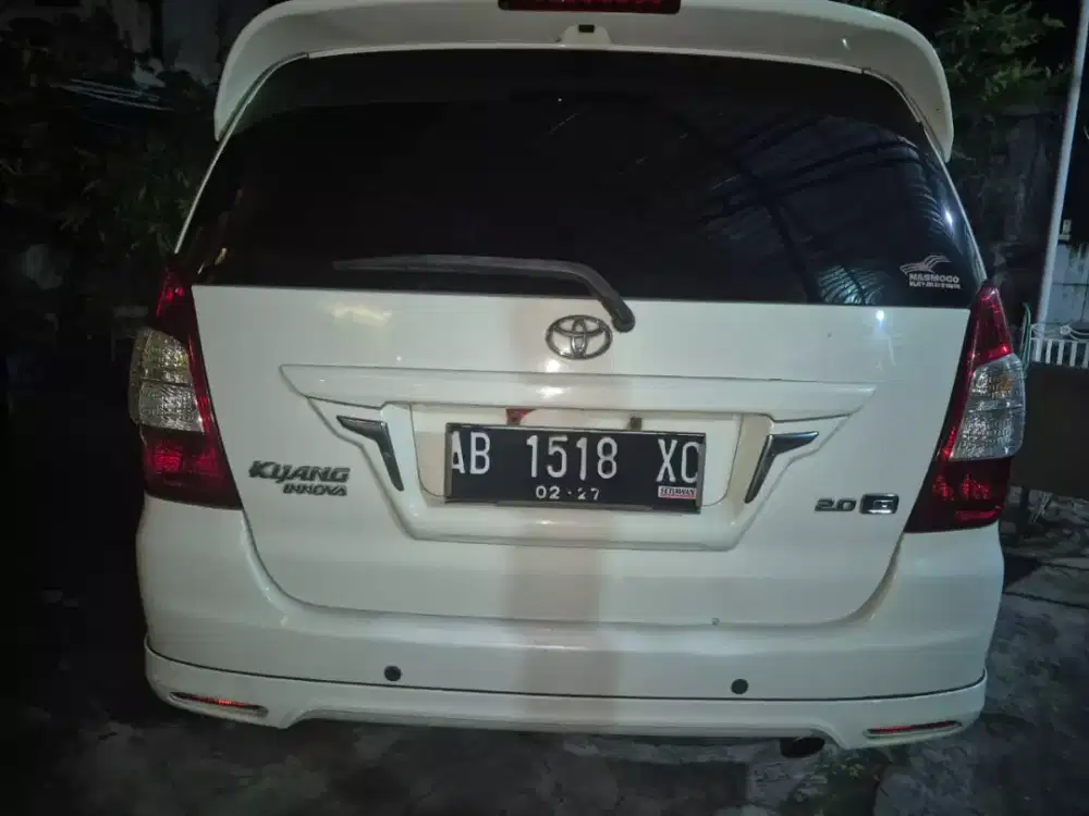 Grand inova bensin matic th 2ü12