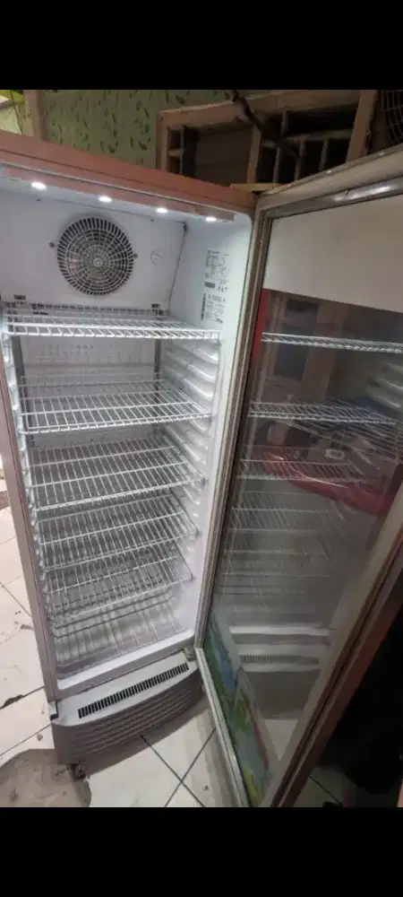 Jual showcase kulkas pendingin minuman ukuran 5 rak merk GEA