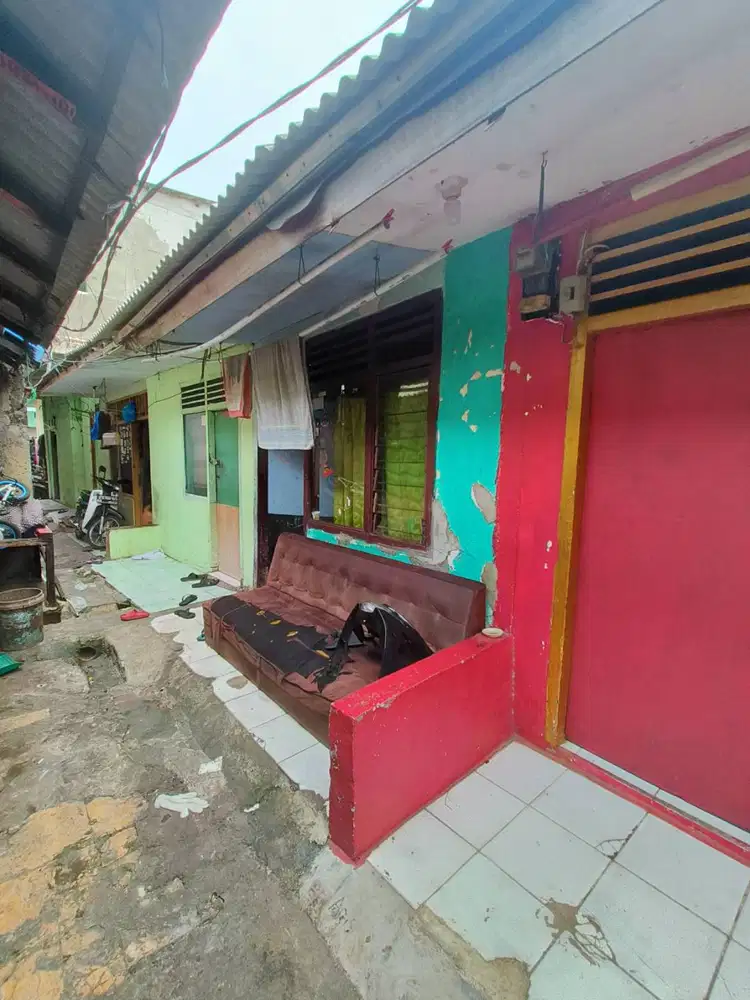 Di Jual Rumah Kontrakan 3 Pintu Di Jln Kampung Sumur, Klender, JakTim