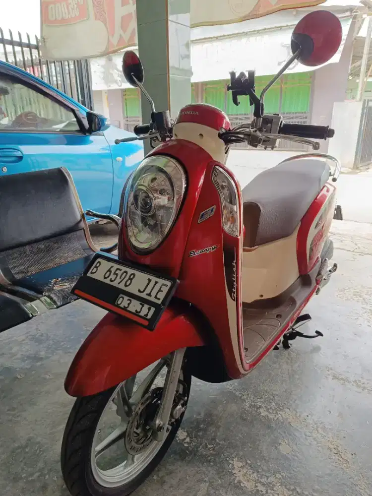 Honda scoopy Fi