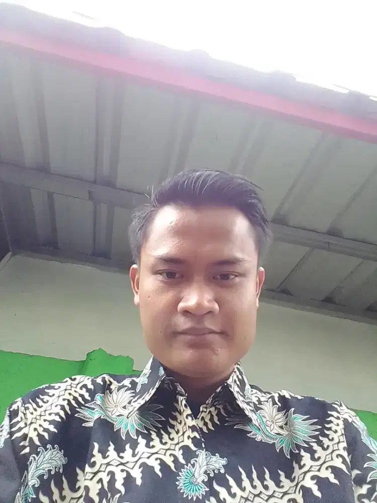 Sedang mencari pekerjaan sebagai driver SIM A