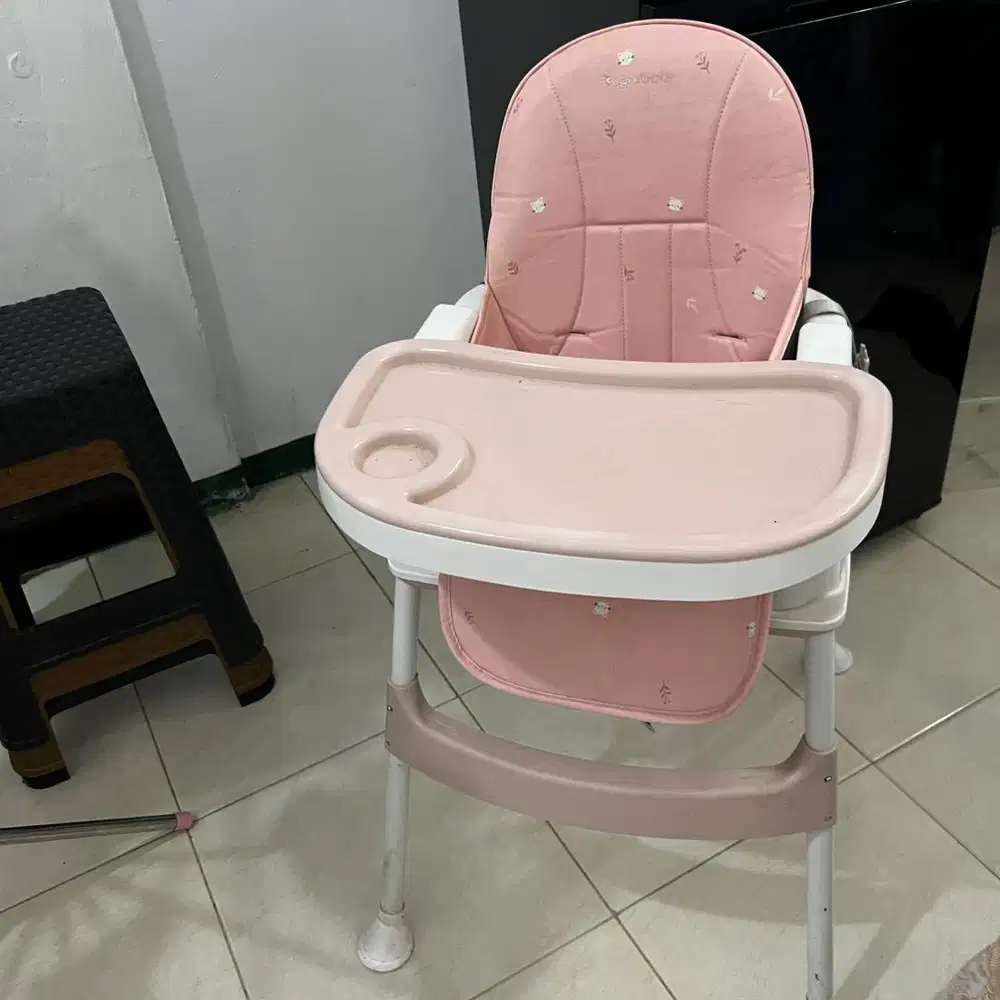 Kursi makan sugar baby