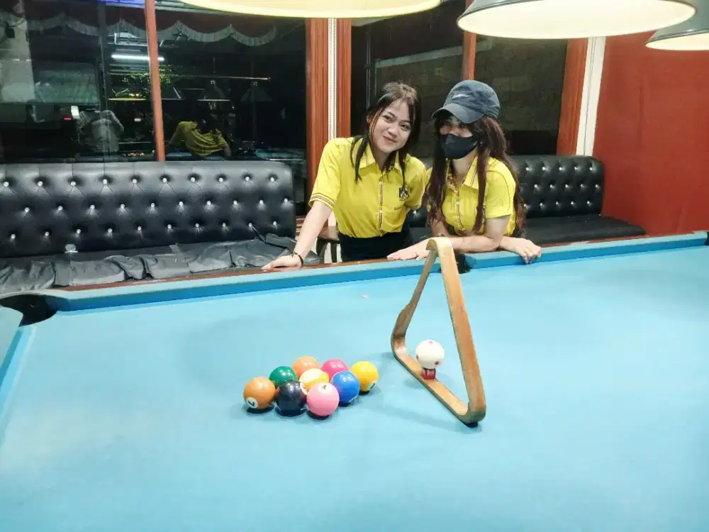 Loker wasit billiard.