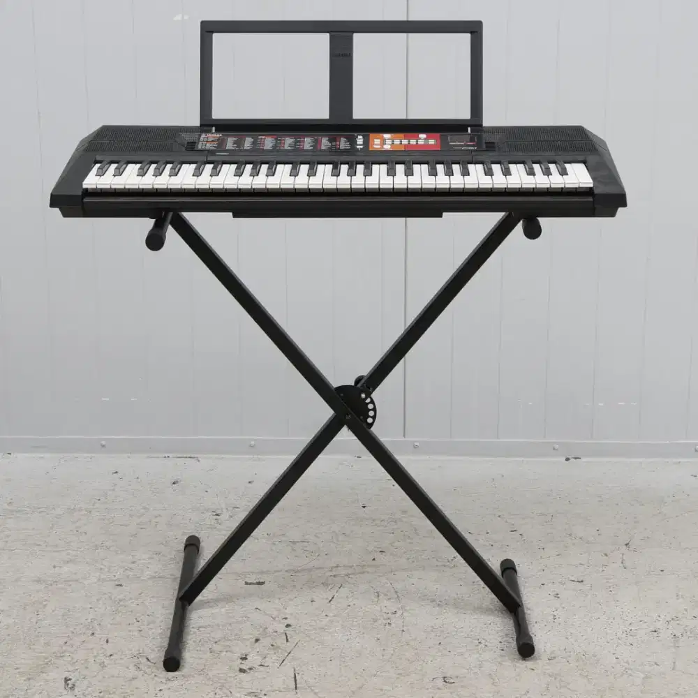 Keyboard Yamaha PSR-F51