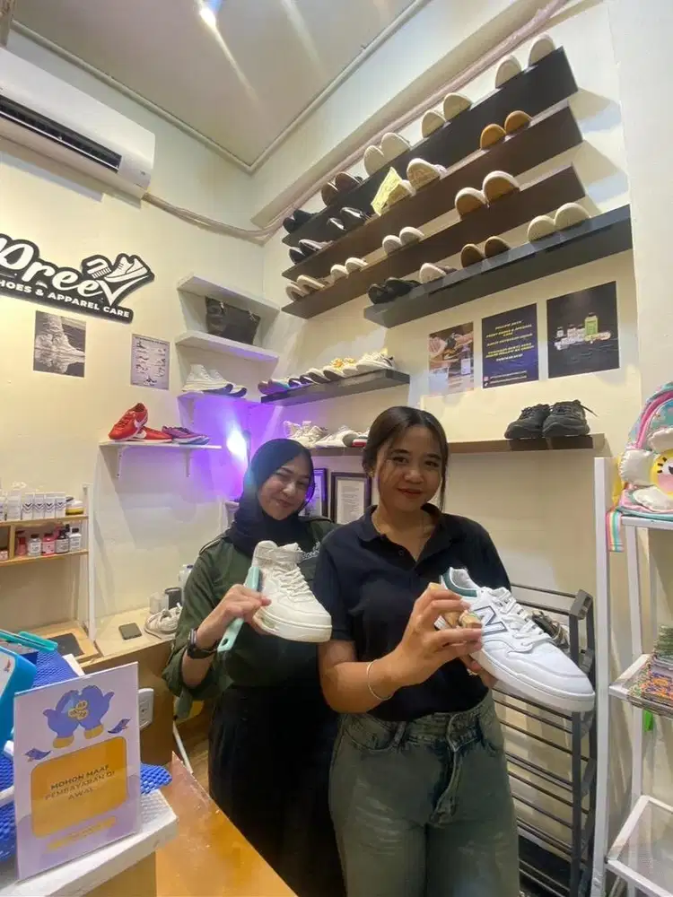 LOWONGAN KERJA LAUNDRY SEPATU & APPAREL
