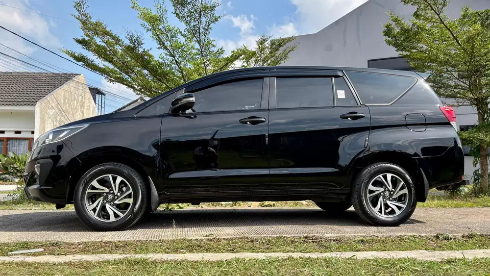 Toyota Kijang Innova 2023 Diesel