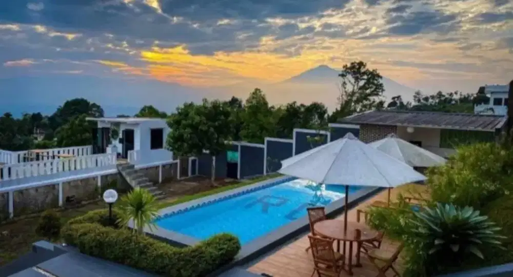 Di jual rumah / villa Idaman keluarga