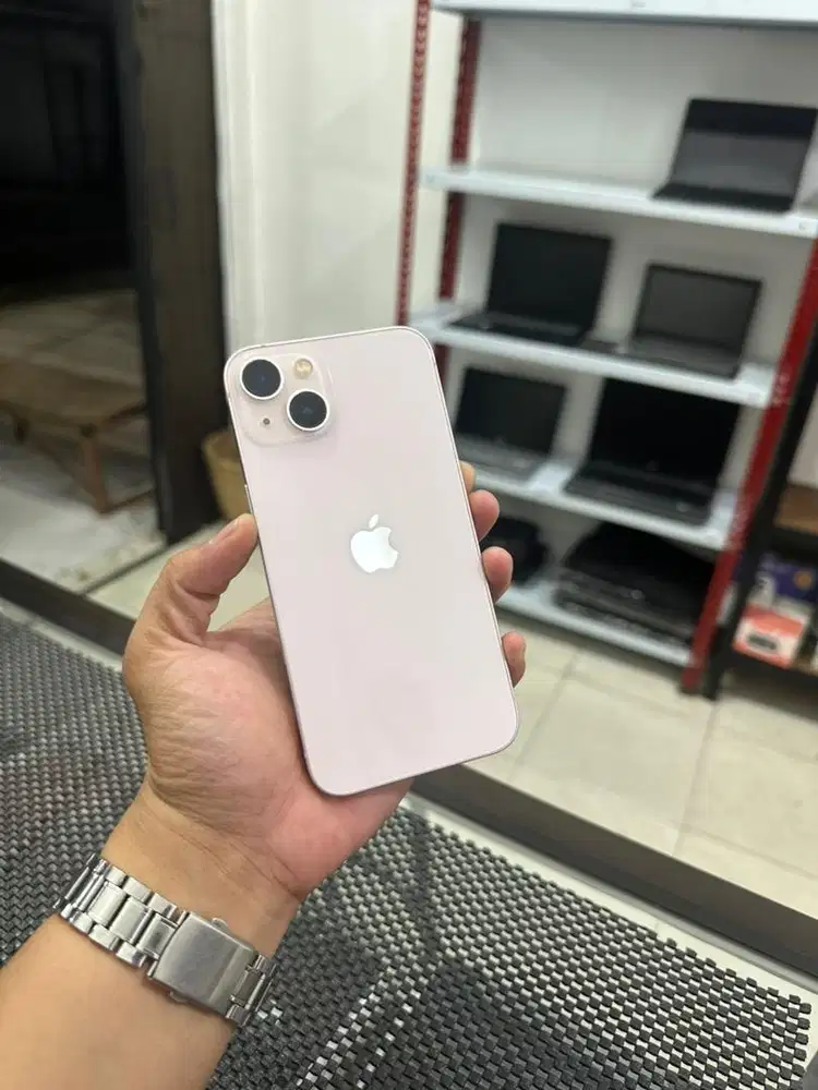 Iphone 13 256GB Beacukai BH 88% Like New