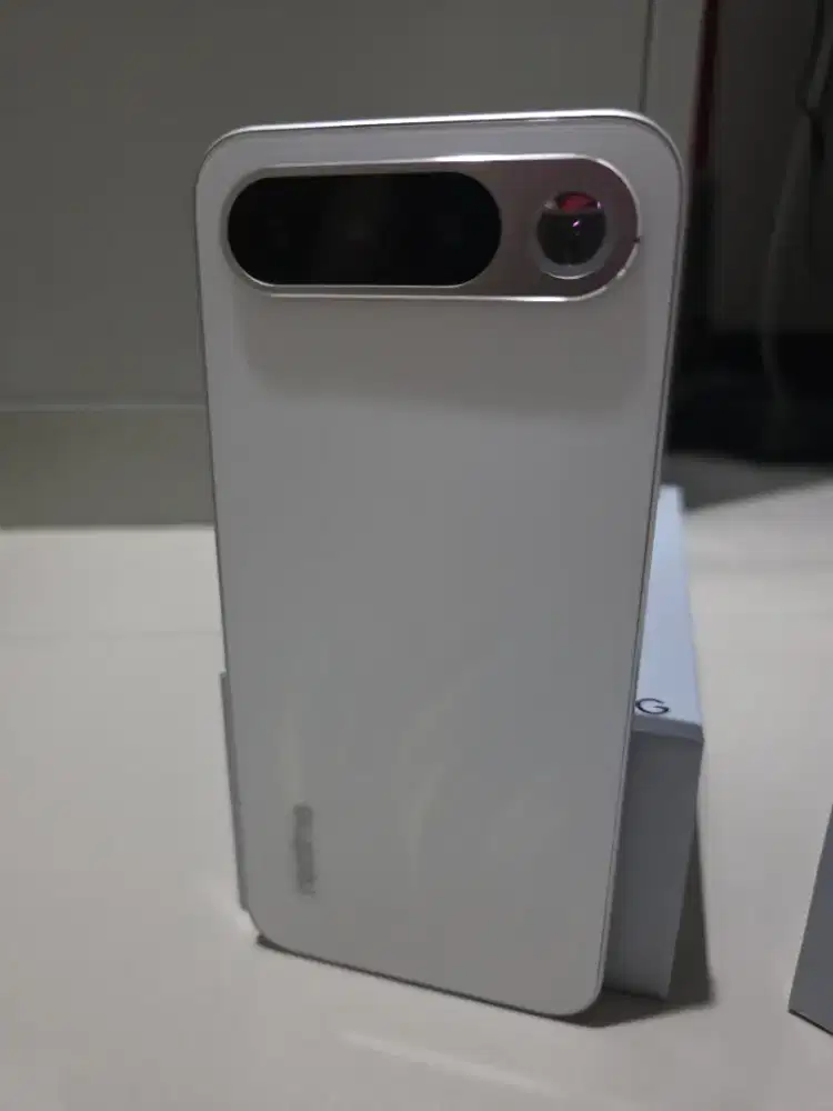 Realme 16  5G White BNOB 8/256