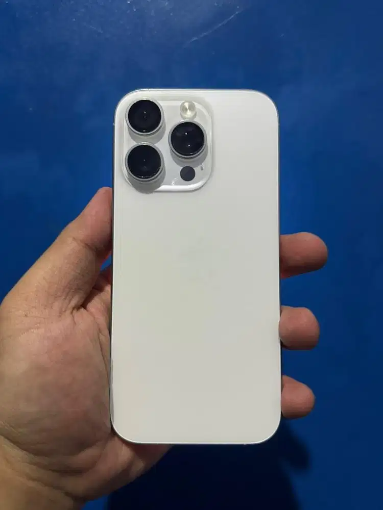 Iphone 16 Pro 256 GB Inter White Titanium