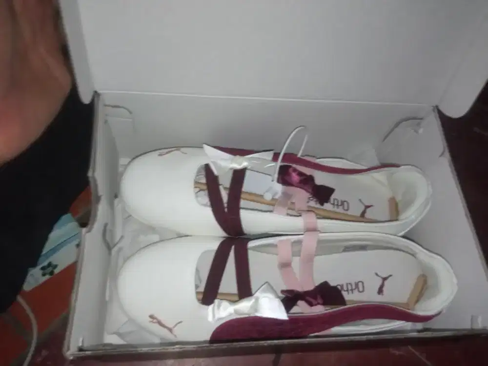 Sepatu balet puma ortholite