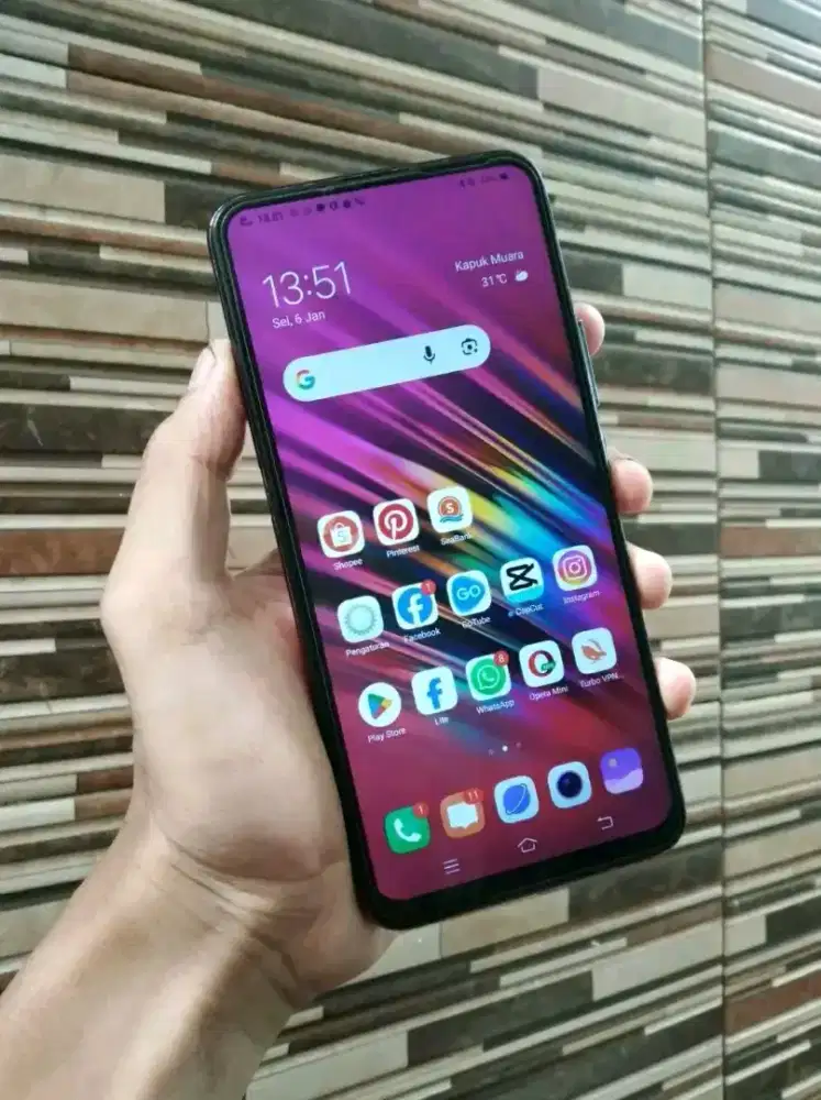 vivo v15 Original
Ram 6/64 4g+