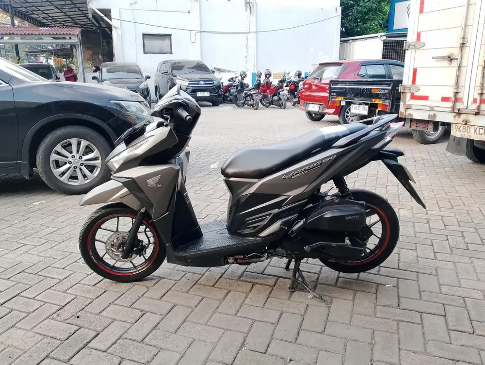 Vario 150 tahun 2016. Ss lengkap