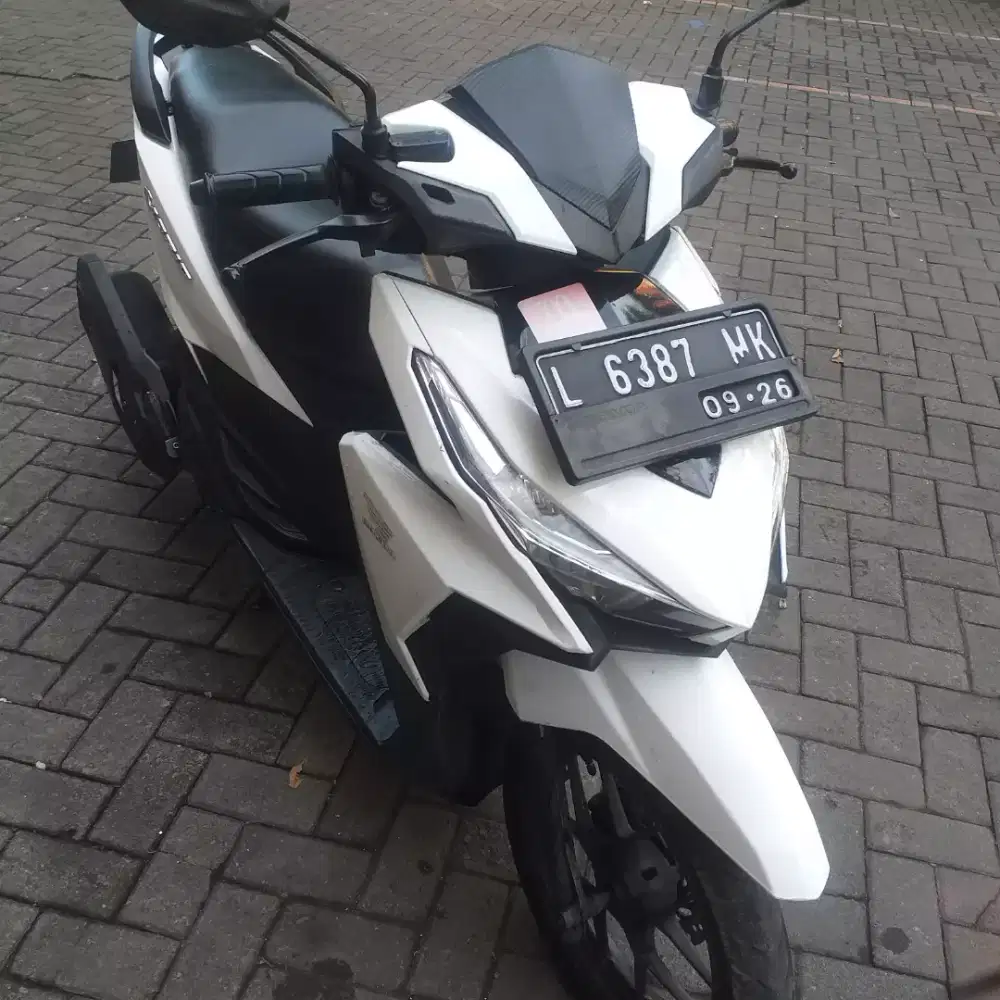 vario 125 2016 putih