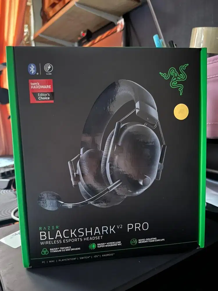 RAZER BLACKSHARK v2 PRO Wireless esports Headset