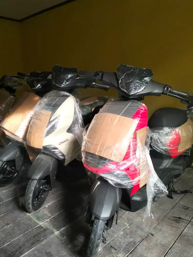 SEPEDA LISTRIK D66A UWINFLY