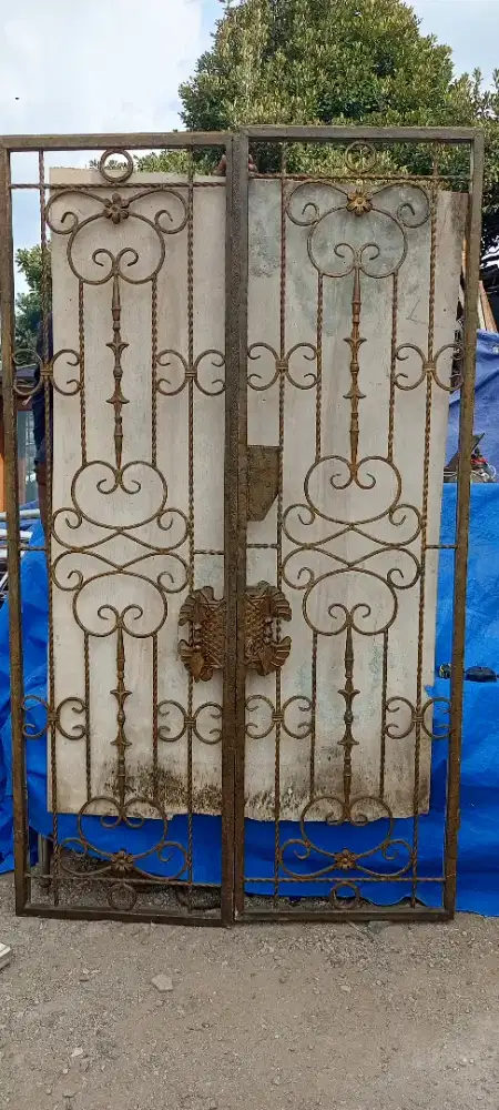 Pintu Double kupu Besi Tempa Antik 140x240 cm
