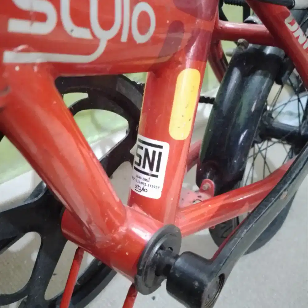 SEPEDA LIPAT UNITED STYLO RED ORI