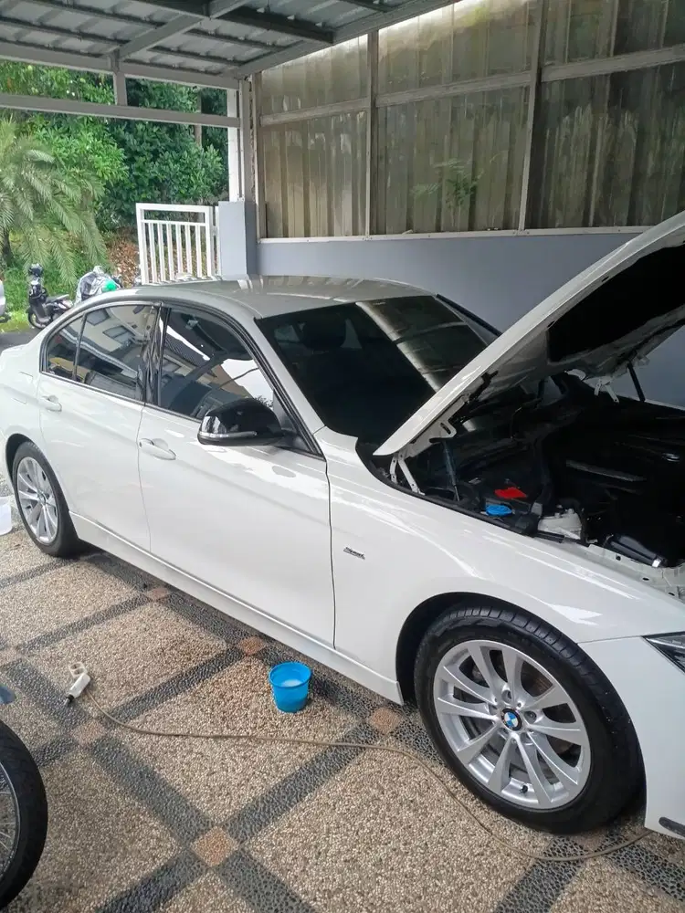 Full Detailing Mobil Panggilan Tangsel - Paket Komplit Luar Dalam