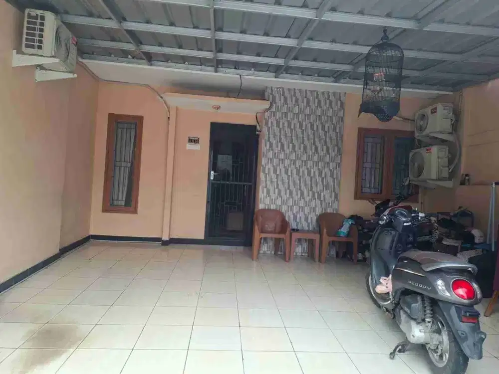 rumah strategis blok depan deket jalan raya